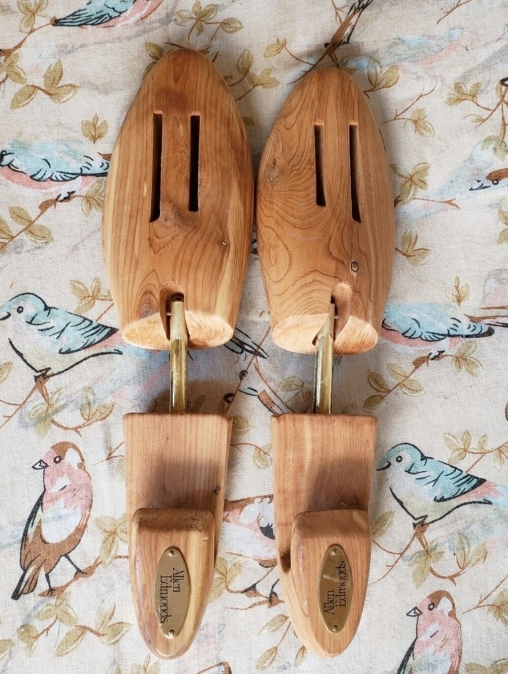 Allen Edmonds Wooden Cedar? Men's Wood Shoe Stretcher Form Size Large Adjustable